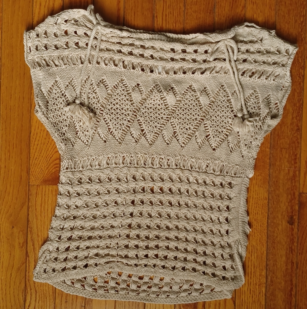 Chicos Sz 0 (Sz S) Open Knit Crochet Sweater Multi-Stitch Cold-Shoulder Pullover